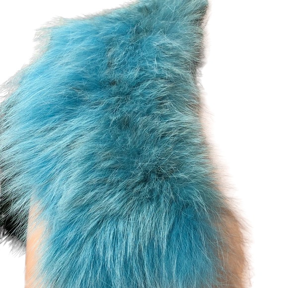 St. John Couture NWT blue lynx collar - Picture 7 of 11